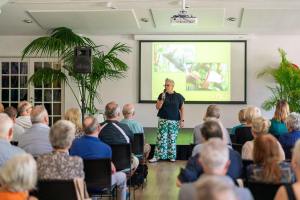 01_Garden_Comp_24-32-min