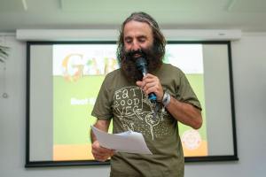 01_Garden_Comp_24-89-min