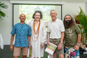 01_Garden_Comp_24-96-min