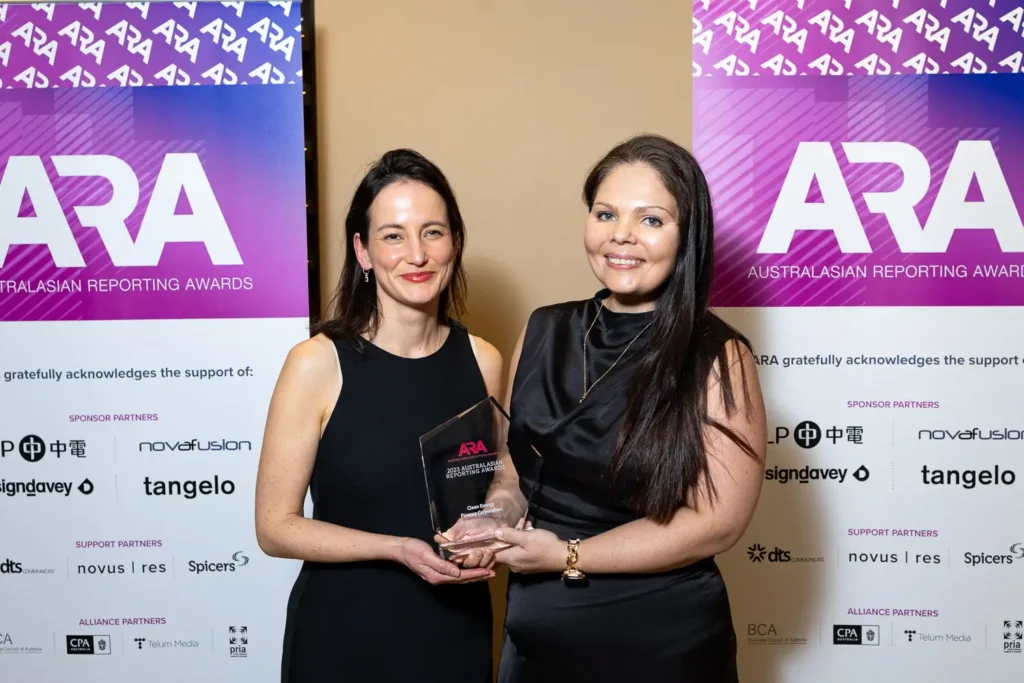 Clean energy sector award winners posing with trophy at the ARA Awards